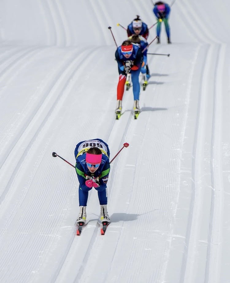 Aleah-Smith-Skiing
